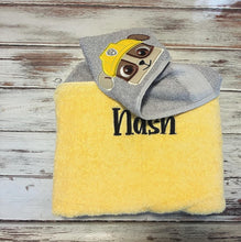 Paw Patrol Rubble Hooded Towel