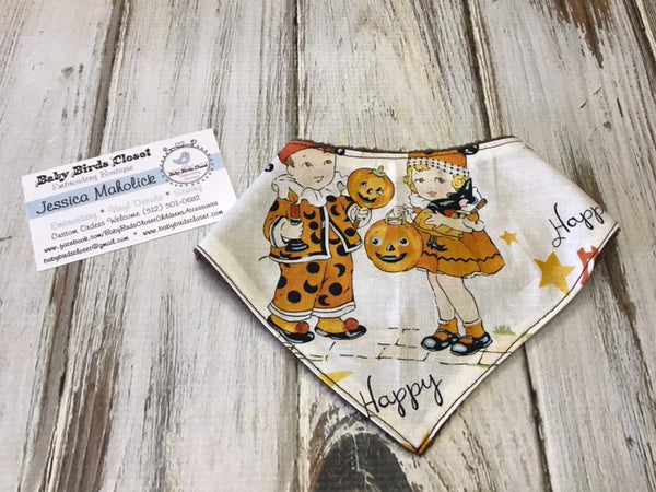 Vintage print Halloween bandanna bib 0-6 months