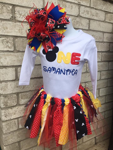 Minnie Mouse smash cake outfit