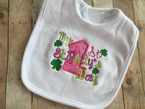 My 1st St Patricks Day Bib