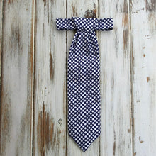 Boys tie