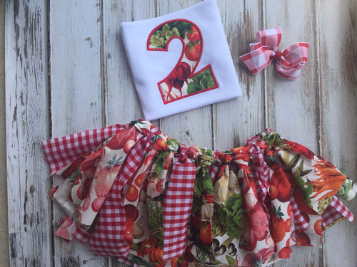 Farmers Market Birthday Outfit