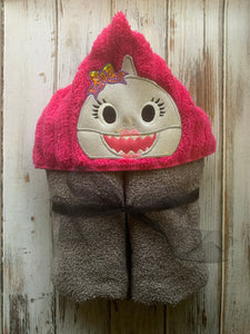 Girl Baby Shark Hooded Towel