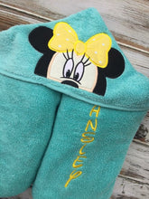 Minnie Mouse hooded towel