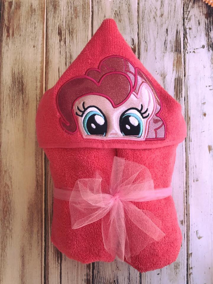 My Little Pony Pinkie Pie Hooded Towel