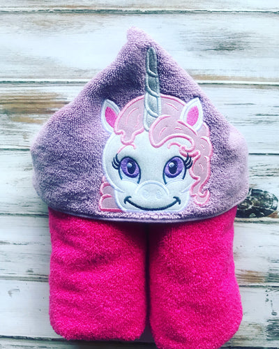 Unicorn hooded towel