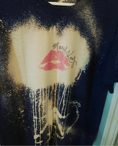 MK Lips Bleached Shirt
