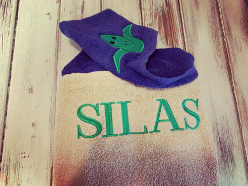 Pterodactyl Dinosaur Hooded Towel