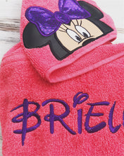 Minnie Mouse hooded towel
