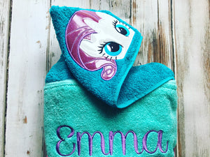My Little Pony Rarity Unicorn Hooded Towel