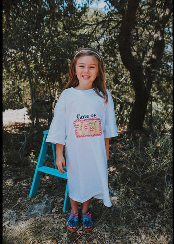 Class of 2031 Grow With Me Shirt