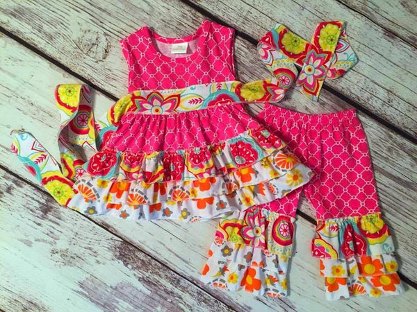 Quatrefoil 2 piece capris outfit