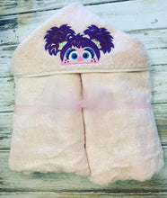 Abby Cadaby Hooded Towel